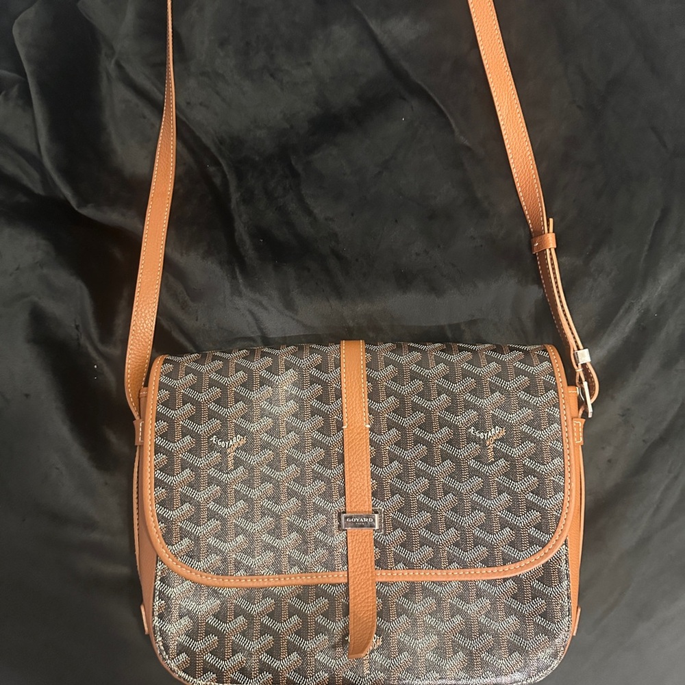 Used goyard messenger bought in Seoul,South Korea